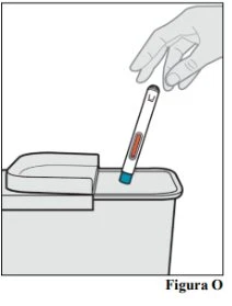 A hand holds an injection pen to dispose of it vertically into a container for hazardous medical waste