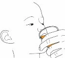 Тонкий линейный рисунок человека, держащего стакан обеими руками и подносящего его ко рту, чтобы выпить