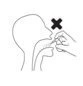 Disegno lineare del profilo di una testa umana con la bocca aperta e una mano che inserisce un oggetto nella bocca contrassegnata da una croce nera