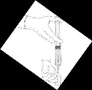 Una mano tiene verticalmente una siringa per aspirare il liquido da un flaconcino di vetro attraverso l'ago