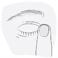 Disegno a tratto di un occhio chiuso con un dito che preme delicatamente sulla palpebra inferiore per applicare un farmaco