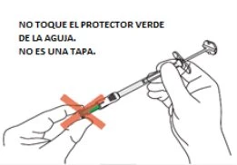 Disegno di mani che impugnano una siringa con una croce rossa sopra il protettore verde dell'ago