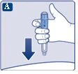 Una mano impugna una penna iniettore rivolta verso il basso con una freccia blu che indica la direzione del movimento verso la pelle