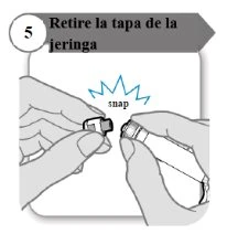 Due mani che rimuovono il cappuccio di una siringa con un suono indicato dalla scritta snap e il numero 5 in un cerchio in alto a sinistra