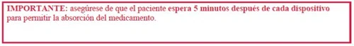 Testo in rosso su sfondo bianco racchiuso in un bordo rosso che recita IMPORTANTE assicurarsi che il paziente attenda 5 minuti tra un dispositivo e l'altro
