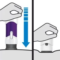 Illustrazione medica che mostra due mani che premono un dispositivo medico viola e bianco sulla pelle con una freccia blu rivolta verso il basso