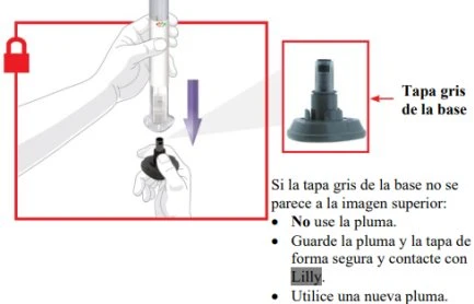 Illustrazione medica che mostra una mano che inserisce la penna in una base grigia e un dettaglio ingrandito della base stessa per il controllo