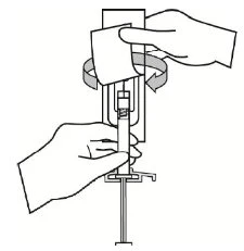 Two hands manipulating a syringe, rotating the upper cap following a circular arrow for