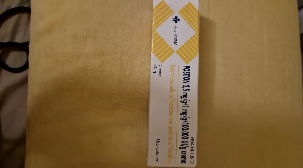 Positon 2,5 mg/g + 1 mg/g + 100.000 UI/g crema crema