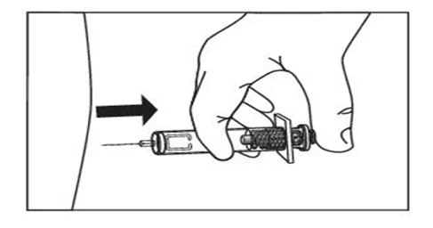 A hand holds a syringe horizontally and directs it with a black arrow toward the body's skin for the