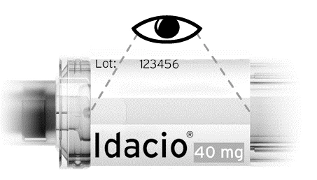 Крупный план инъекционной ручки Idacio 40 мг с символом глаза, выделяющим номер серии 123456, напечатанный на корпусе