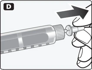 Ilustración técnica que muestra una mano sosteniendo una jeringa y desplazándola hacia la derecha indicado por una flecha negra en la parte superior