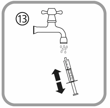 Technical drawing of an open tap with water flowing into a syringe placed under the stream, with a vertical double black arrow