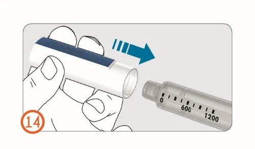 A hand holds a white and blue cylindrical device while a blue arrow indicates movement toward a graduated syringe with numbers up to 1200