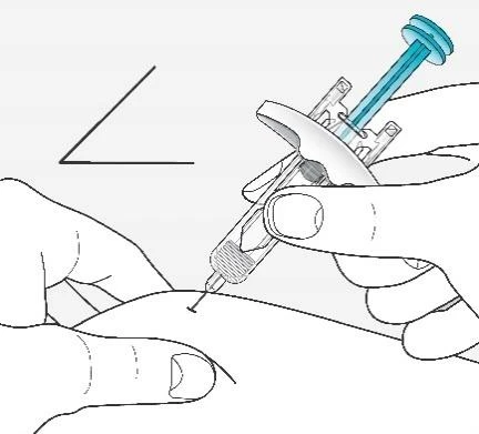 Technical drawing showing a hand holding a syringe with needle angled at 45 degrees for an injection