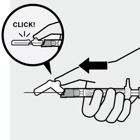 Ilustración de una mano que sostiene un autoinyector con una flecha que indica el mecanismo y un círculo ampliado que muestra el sonido CLICK