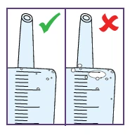 Two diagrams show a container with liquid: on the left it is correctly filled with a green checkmark, on the right it contains air bubbles