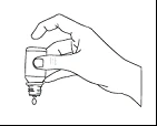 La mano destra tiene verticalmente un piccolo flacone di medicinale, da cui cade verso il basso una singola goccia di liquido