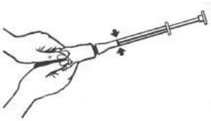 Two hands holding and unscrewing the pen needle tip, indicated by black arrows pointing away from each other