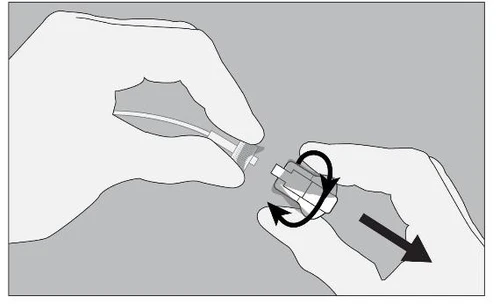 Dos manos uniendo el extremo del tubo con el dispensador, realizando un movimiento de giro indicado por una flecha negra para asegurar la conexión